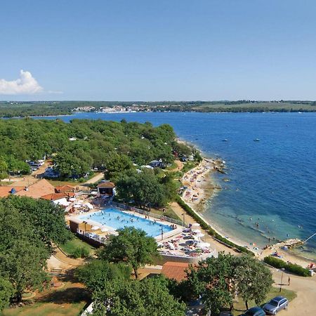 Easyatent Fkk Safari Tent Solaris Naturist - Clothes Free Poreč Eksteriør billede