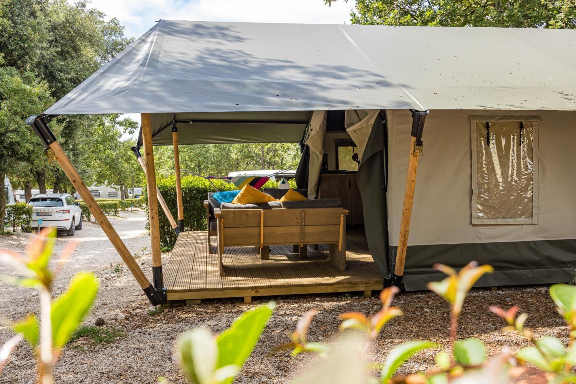 Easyatent Fkk Safari Tent Solaris Naturist - Clothes Free Poreč Værelse billede
